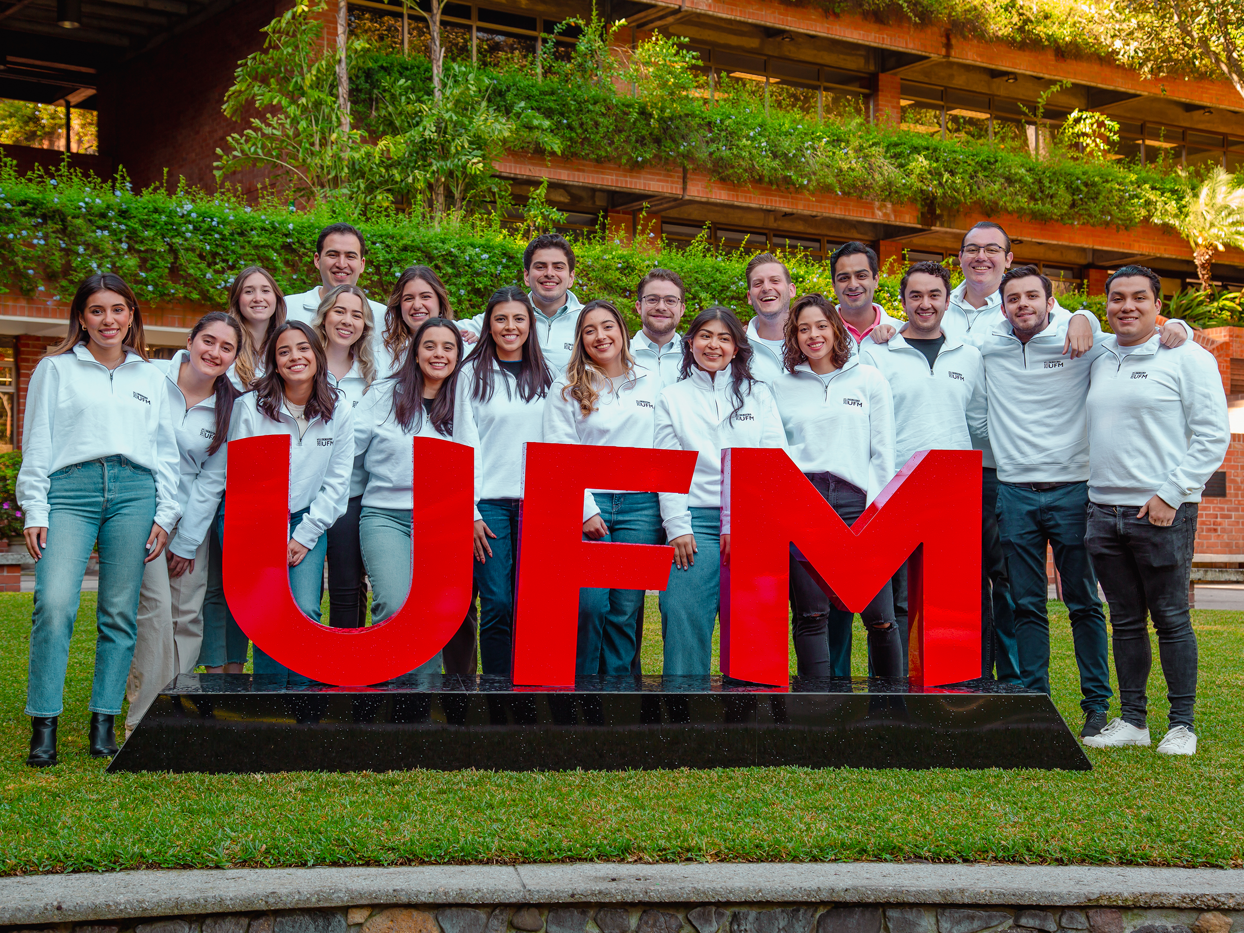 UFM-Derecho-Porque UFM-2024-1