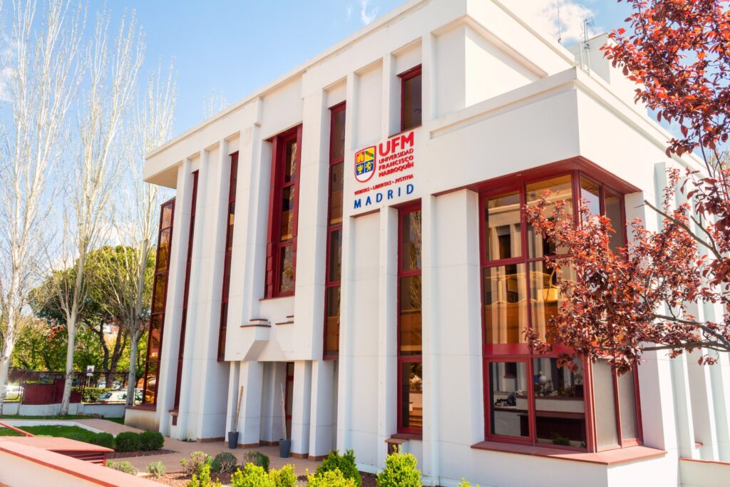 UFM MADRID-LICENCIATURA EN DERECHO-2024