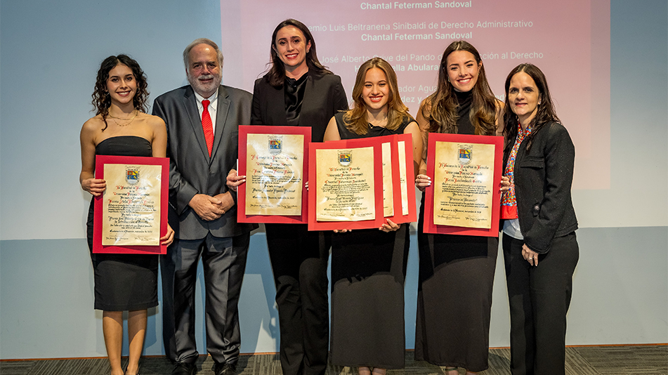 UFM-ALUMNOS DISTINGUIDOS DERECHO-UFM