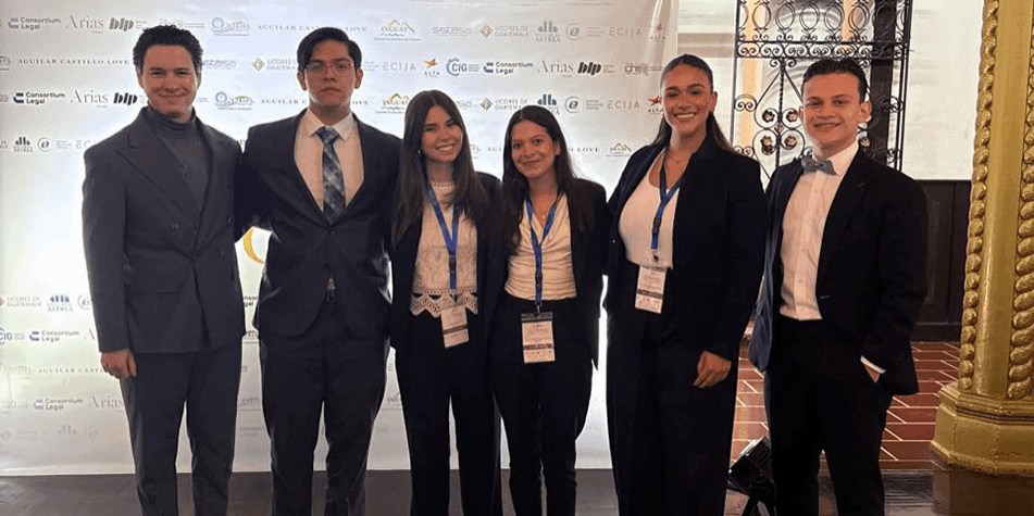 UFM-CRECIG-UFM DERECHO